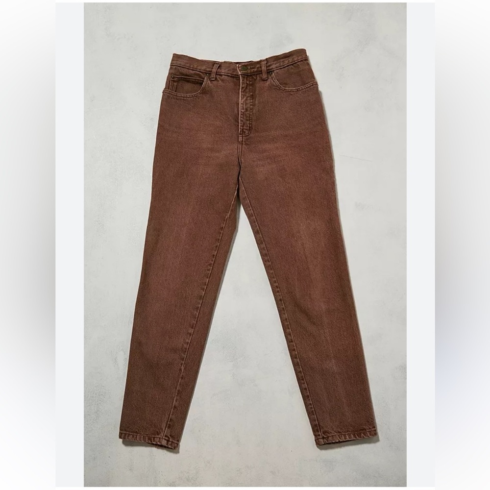 UO/Urban Renewal Vintage One of A Kind Chocolate Rinse Jeans
